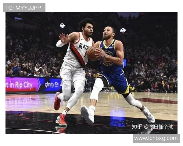 2017年勇士与开拓者激战回顾:一场篮球盛宴的精彩瞬间与战术较量 2017年勇士与开拓者激战回顾:一场篮球盛宴的精彩瞬间与战术较量