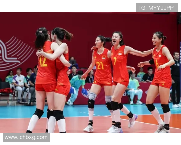 安江与隆安二队激战正酣赛场上演精彩对决引人瞩目