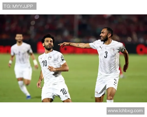 希腊与埃及友谊赛精彩对决球迷期待两国足球风采交融