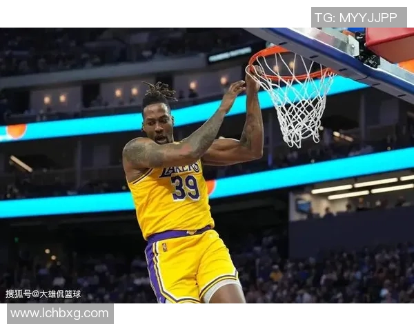 波什与霍华德季后赛对决的历史回顾与战术分析