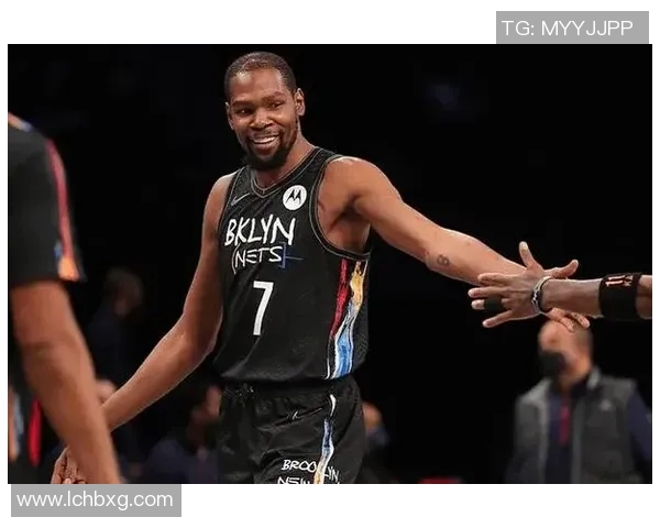 火箭与快船激战正酣12月20日精彩对决引发球迷热议