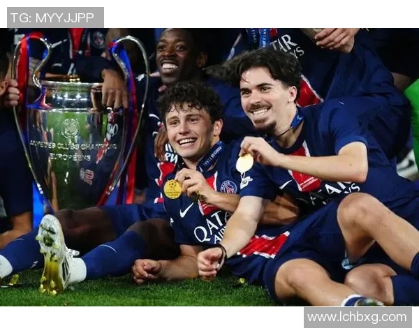 若昂内维斯：从新星崛起到足坛巨星的成长之路与未来展望